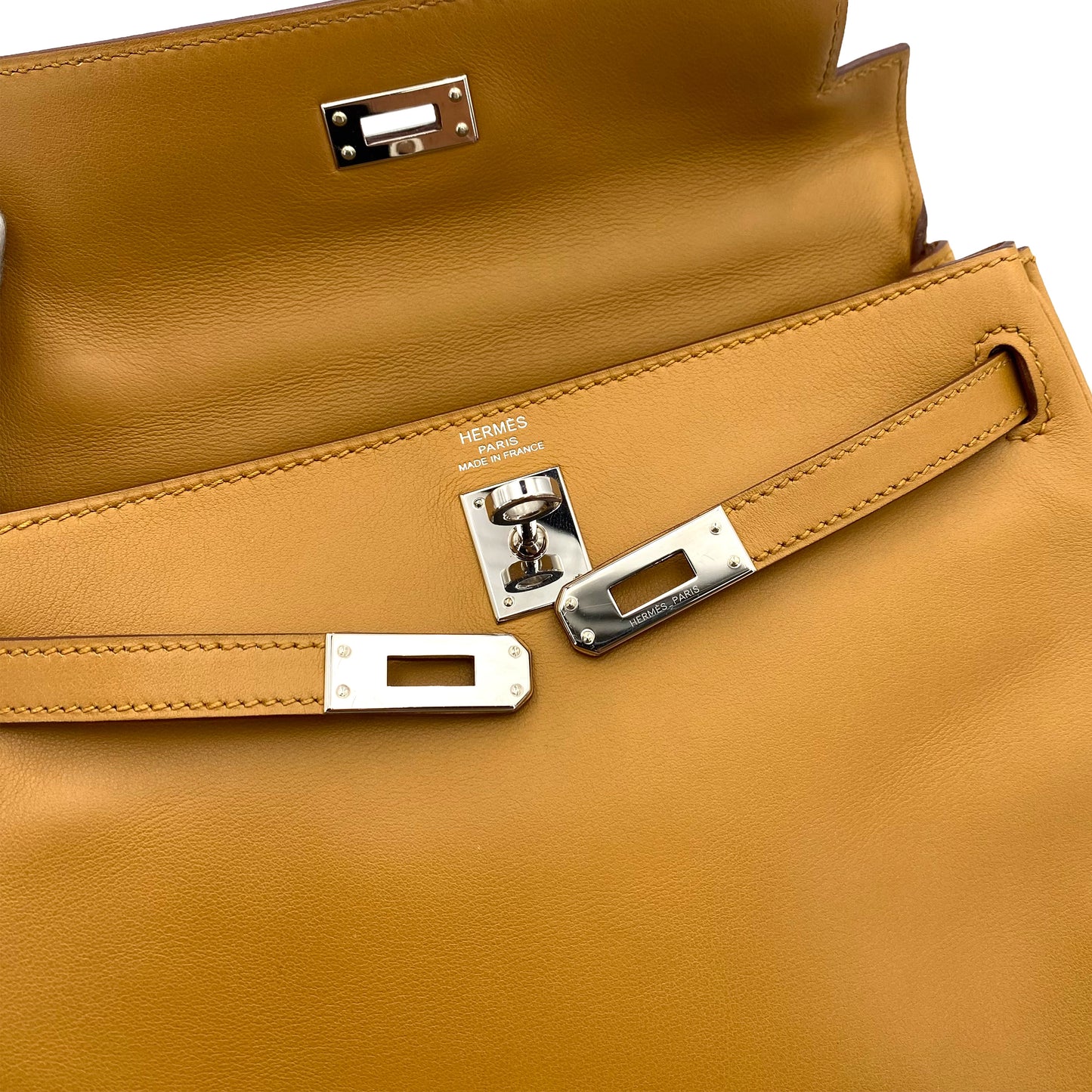 HERMES KELLY 25 RETOURNE BISCUIT SWIFT HAND SHOULDER BAG □M SHW 90243231