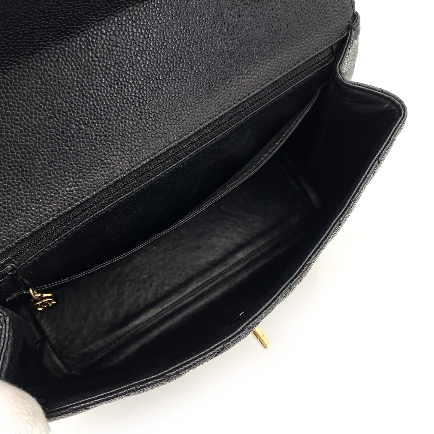 CHANEL VINTAGE MATELASSE HAND BAG BLACK CAVIAR SKIN 90243238