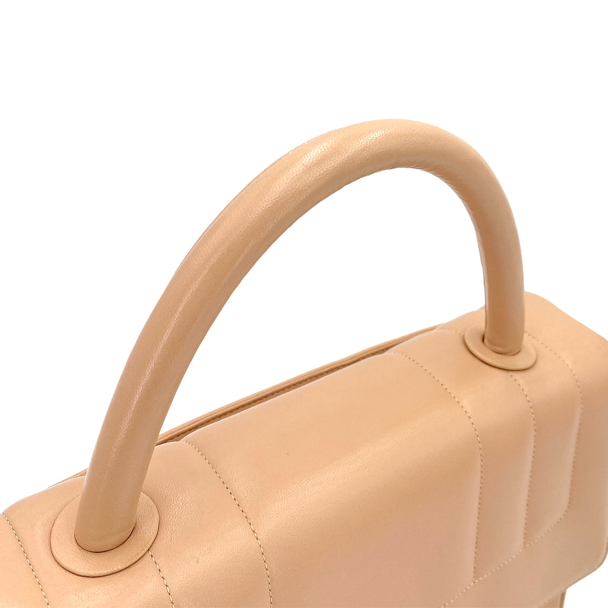 CHANEL VINTAGE MADEMOISELLE HAND BAG BEIGE LAMB SKIN 90243420