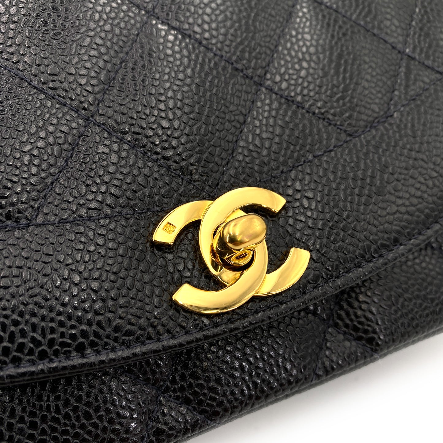 CHANEL VINTAGE DIANA SMALL CHAIN SHOULDER BAG BLACK CAVIAR SKIN 90243819