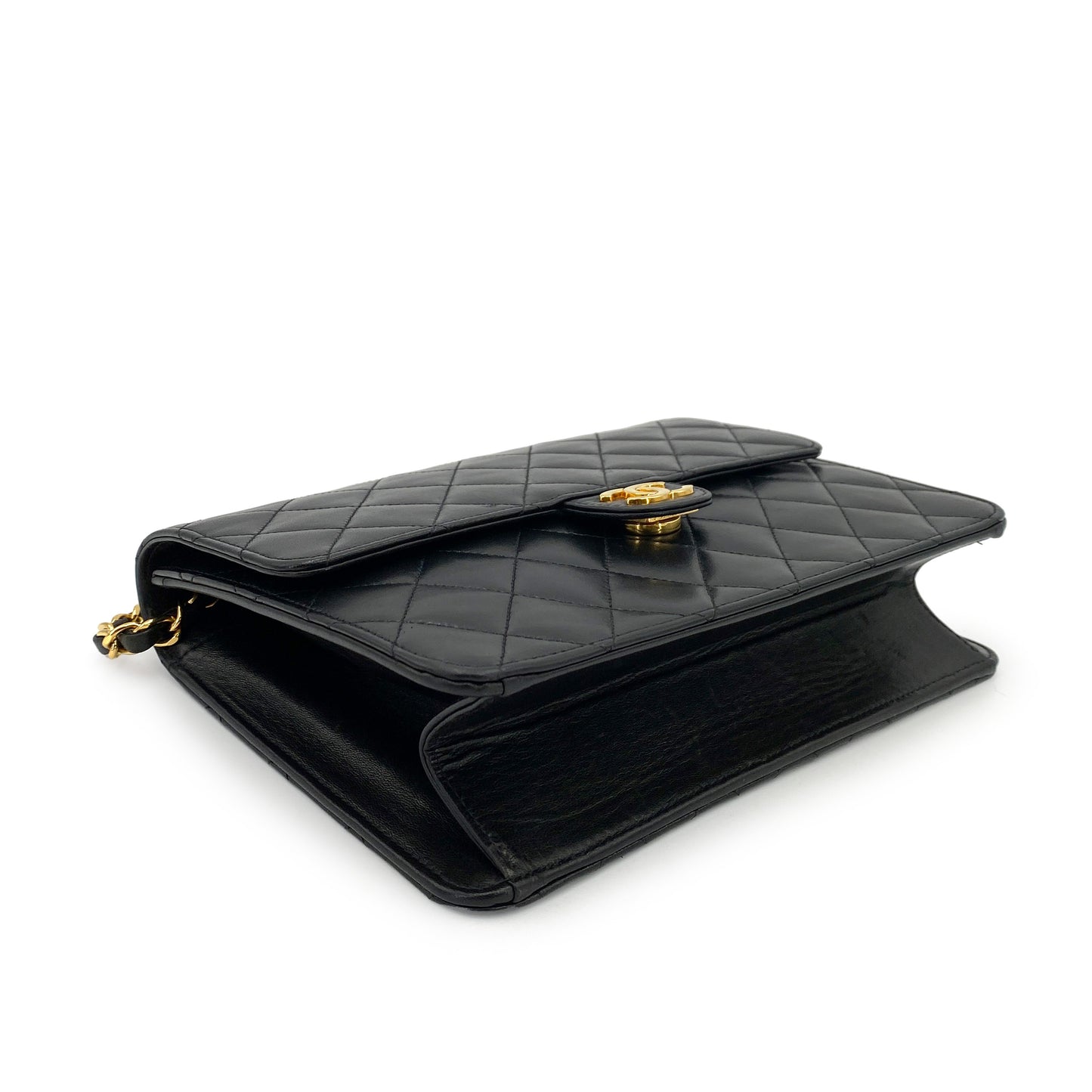 CHANEL VINTAGE MATELASSE PUSH LOCK CHAIN SHOULDER BAG BLACK LAMB SKIN 90244688