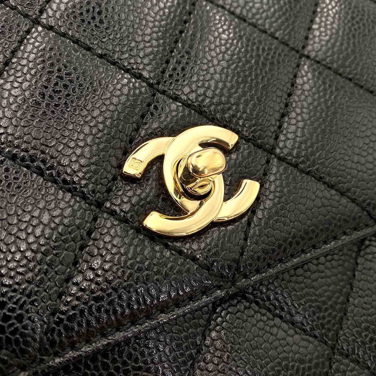 CHANEL VINTAGE MATELASSE HAND BAG BLACK CAVIAR SKIN 90245018
