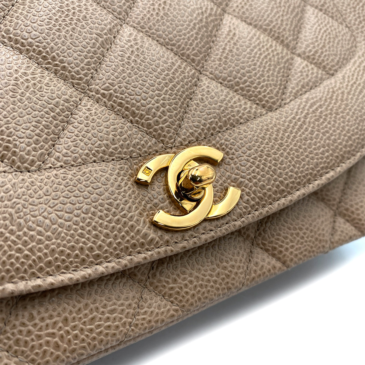 CHANEL VINTAGE DIANA MEDIUM CHAIN SHOULDER BAG BEIGE CAVIAR SKIN 90245035