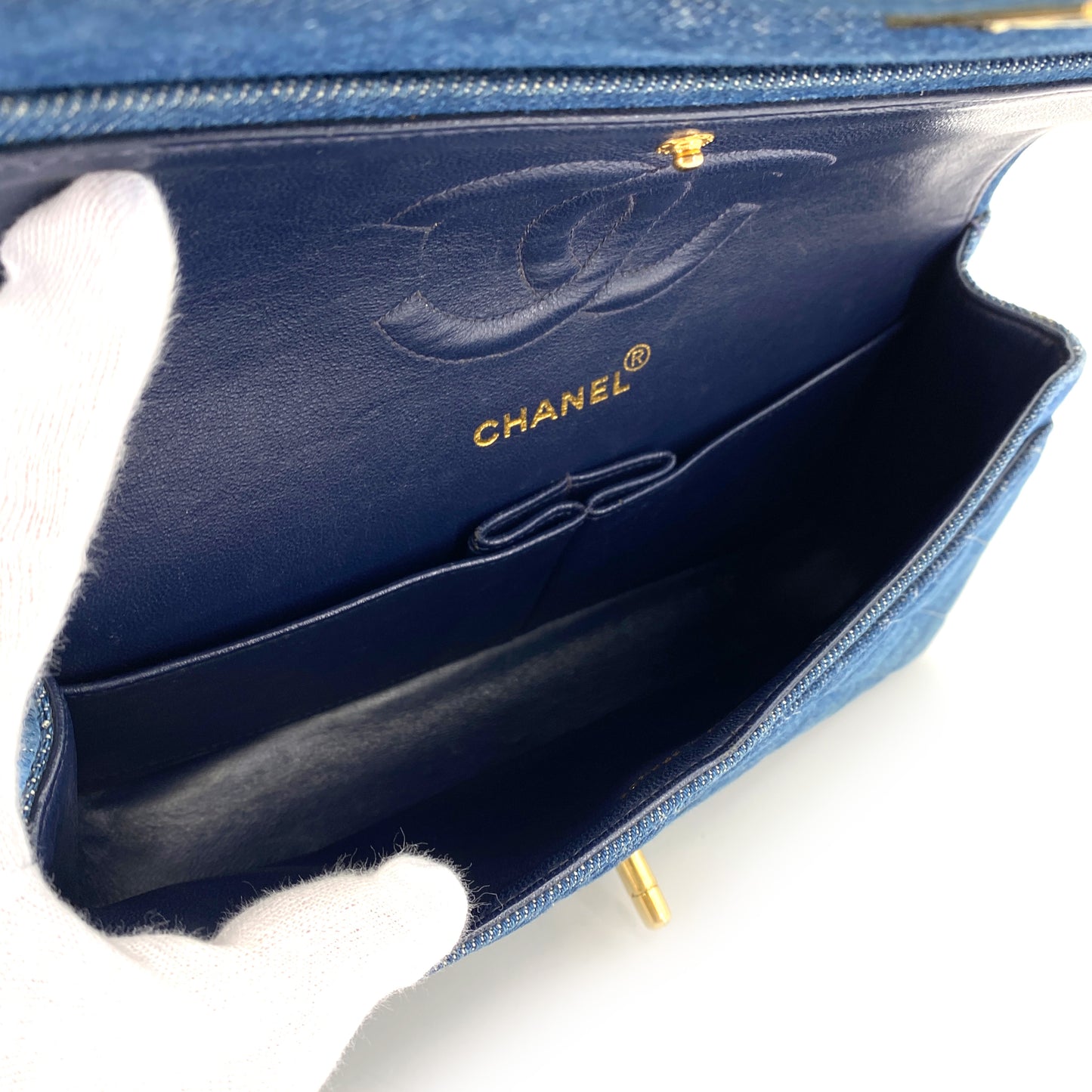 CHANEL VINTAGE CLASSIC FLAP MEDIUM CHAIN SHOULDER BAG BLUE DENIM 90245055