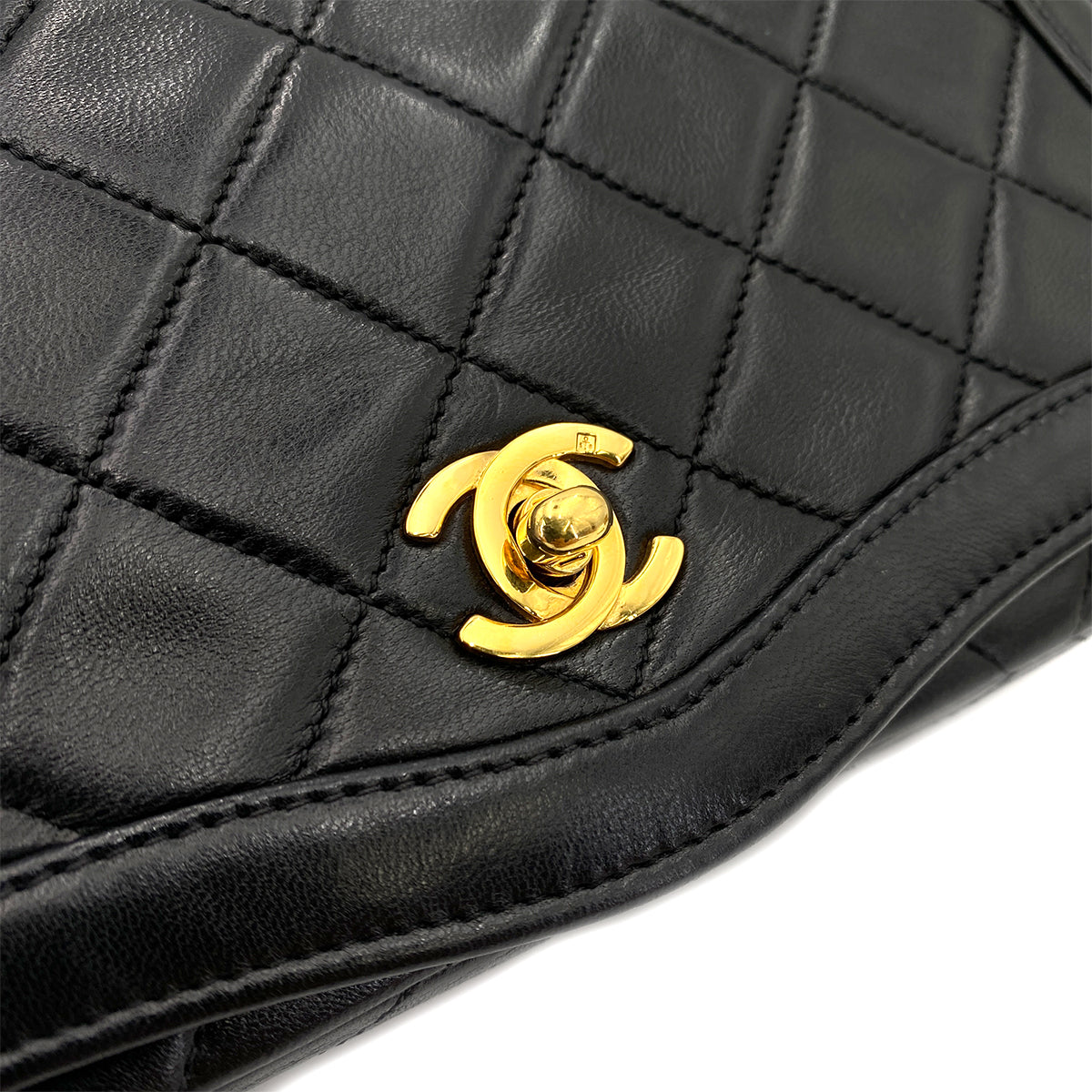 CHANEL VINTAGE MATELASSE BIJOU CHAIN SHOULDER BAG BLACK LAMB SKIN 90245555