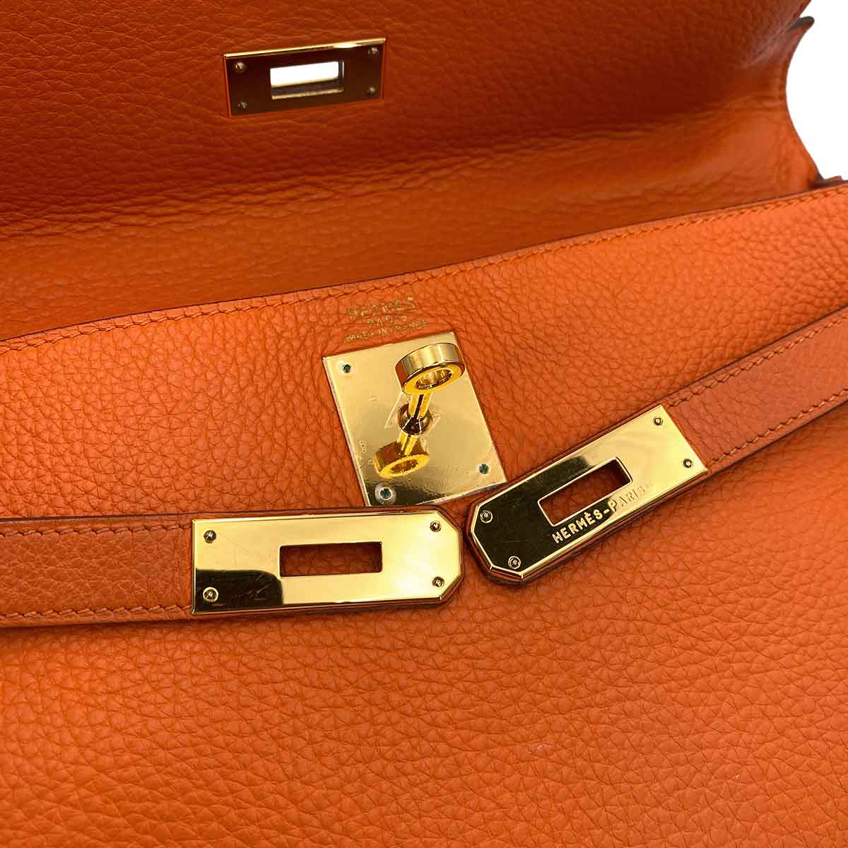 HERMES KELLY 32 RETOURNE ORANGE TAURILLON HAND SHOULDER BAG □G 90245676