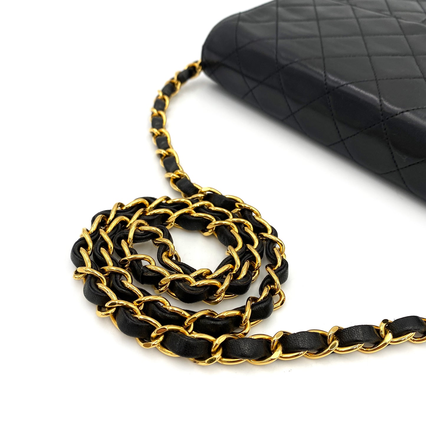 CHANEL VINTAGE MATELASSE PUSH LOCK CHAIN SHOULDER BAG BLACK LAMB SKIN 90246356