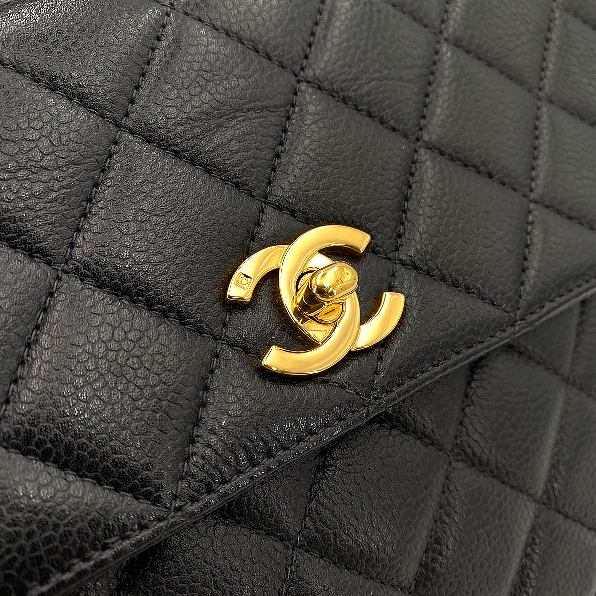 CHANEL VINTAGE MATELASSE HAND BAG BLACK CAVIAR SKIN 90247121