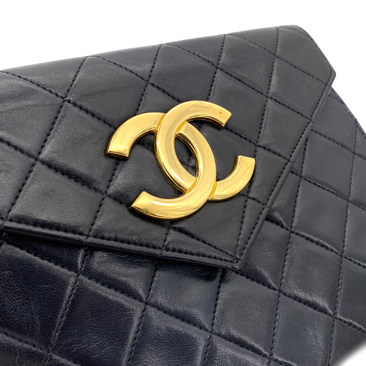 CHANEL VINTAGE MATELASSE BIG COCO CHAIN SHOULDER BAG NAVY LAMB SKIN 90247174