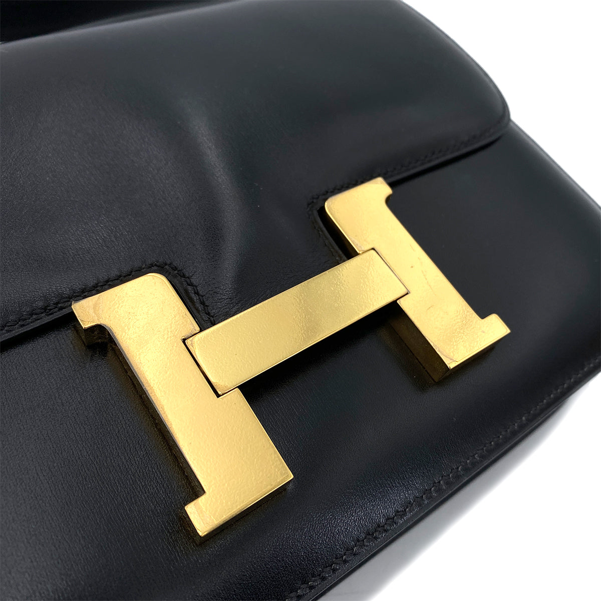 HERMES CONSTANCE BLACK BOXCALF SHOULDER BAG □G 90247311