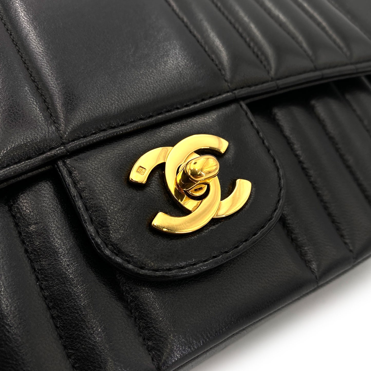 CHANEL VINTAGE MADEMOISELLE CHAIN SHOULDER BAG BLACK LAMB SKIN 90247412