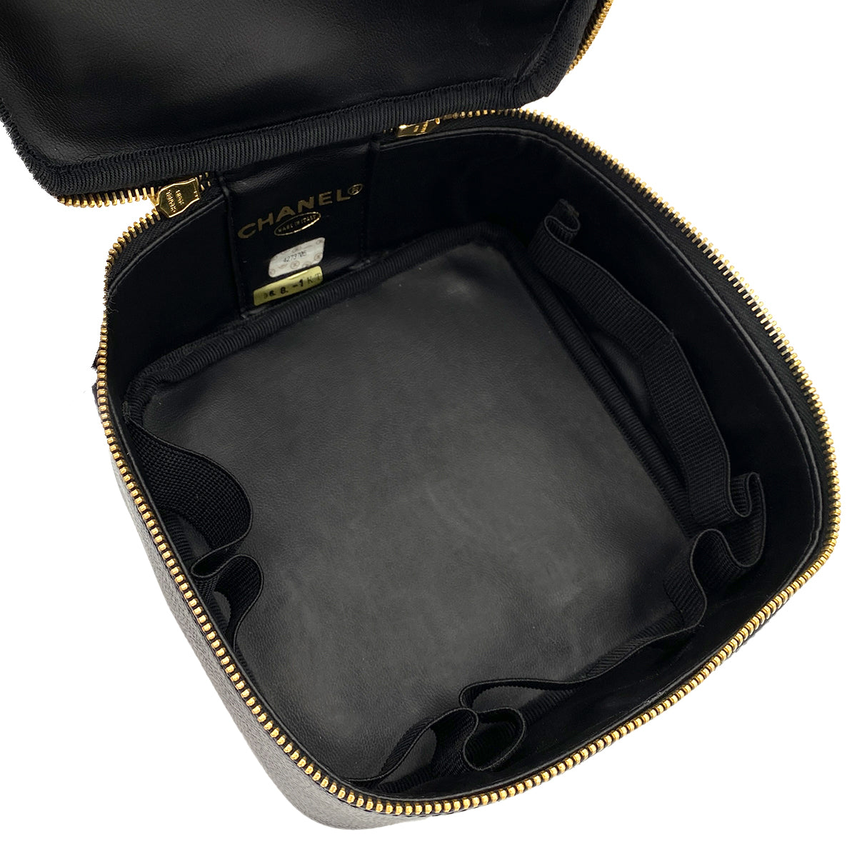 CHANEL VINTAGE VANITY HAND BAG BLACK CAVIAR SKIN 90247939