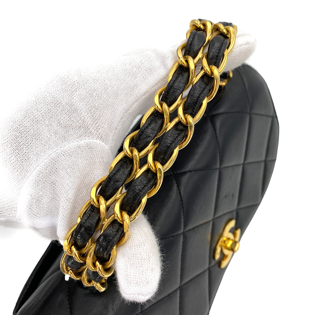 CHANEL VINTAGE MATELASSE CHAIN HAND BAG BLACK LAMB SKIN 90247999
