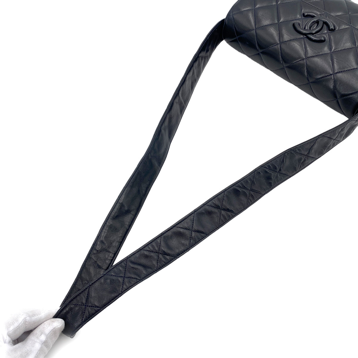 CHANEL VINTAGE MATELASSE SHOULDER BAG NAVY LAMB SKIN 90248124