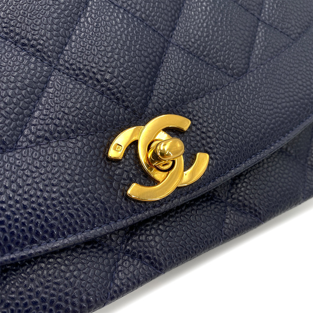 CHANEL VINTAGE DIANA MEDIUM CHAIN SHOULDER BAG NAVY CAVIAR SKIN 90249035