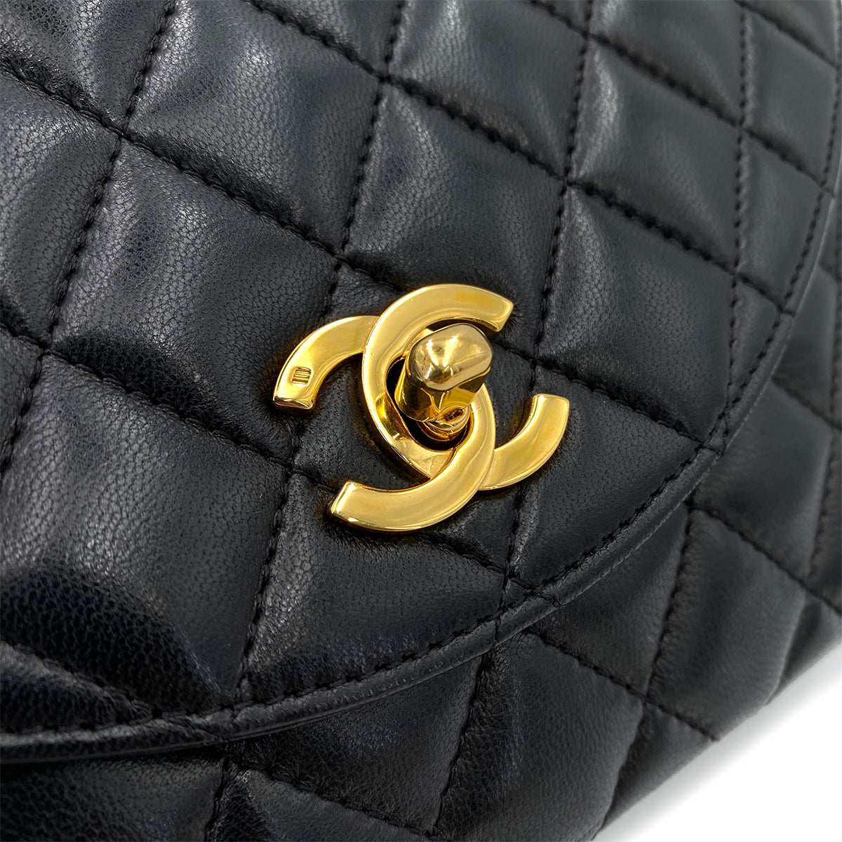 CHANEL VINTAGE HALF MOON CHAIN SHOULDER BAG BLACK LAMB SKIN 90249826