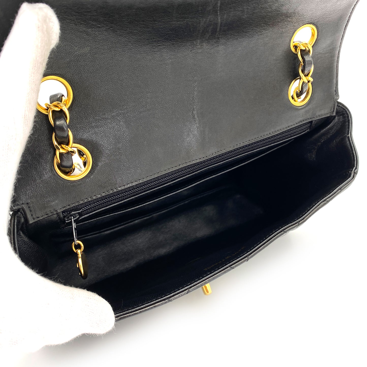 CHANEL VINTAGE MATELASSE CHAIN SHOULDER BAG BLACK LAMB SKIN 90249869