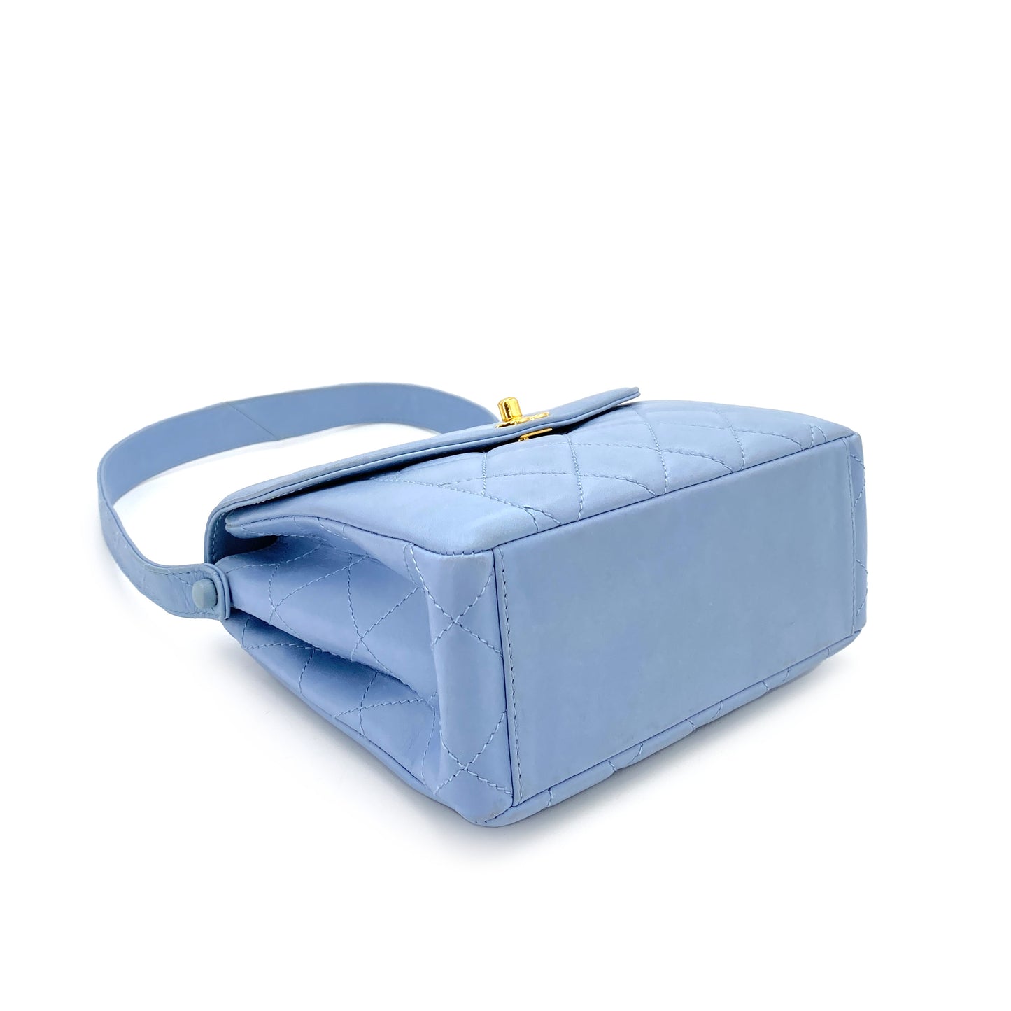 CHANEL VINTAGE MATELASSE SHOULDER BAG BLUE LAMB SKIN 90250071