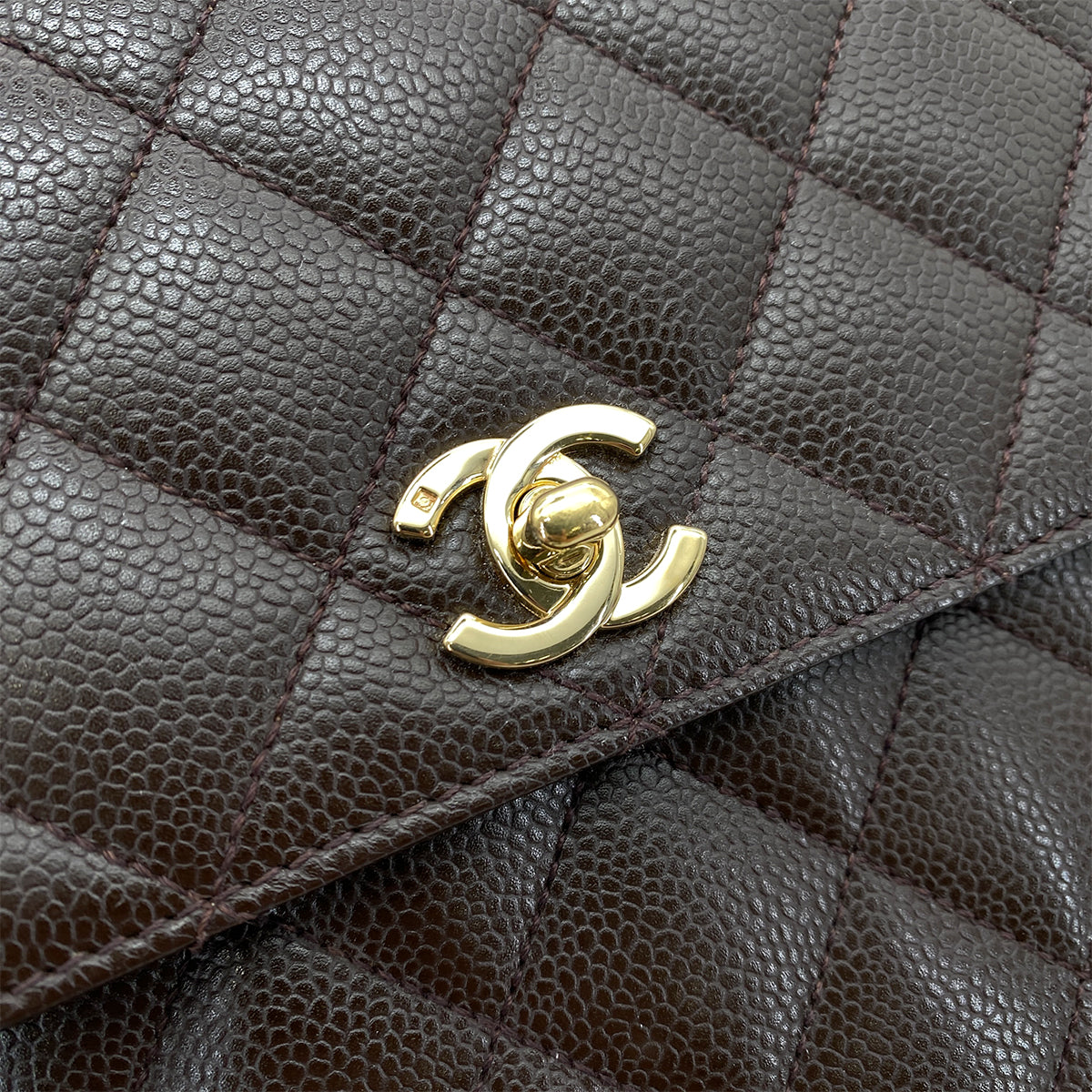 CHANEL VINTAGE MATELASSE HAND BAG DARK BROWN CAVIAR SKIN 90250468