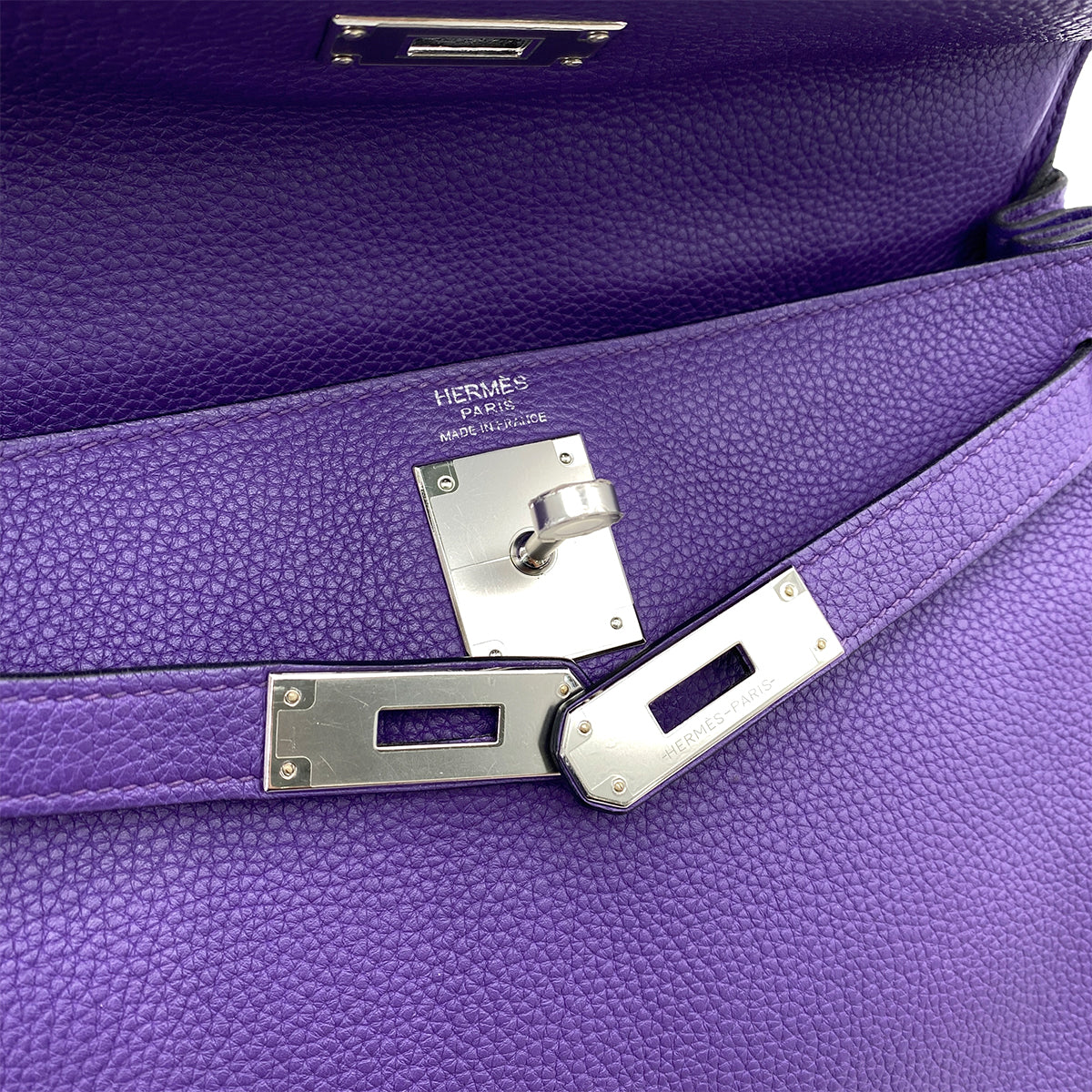 HERMES KELLY 28 RETOURNE ULTRAVIOLET TAURILLON CLEMENCE HAND SHOULDER BAG A SHW 90251073