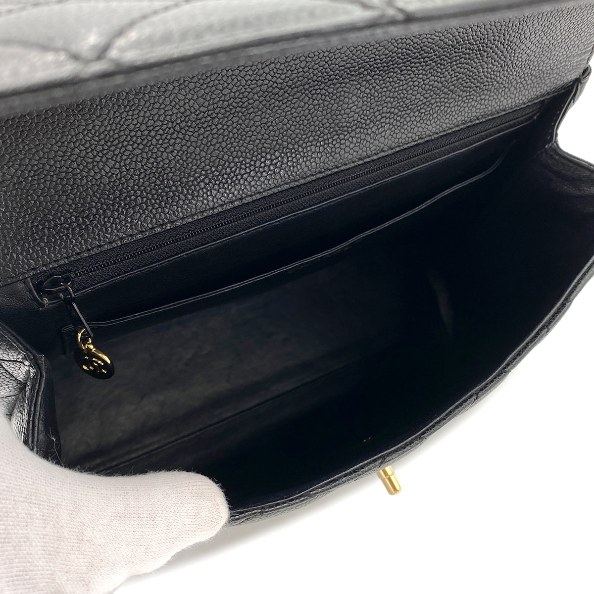 CHANEL VINTAGE MATELASSE HAND BAG BLACK CAVIAR SKIN 90251691