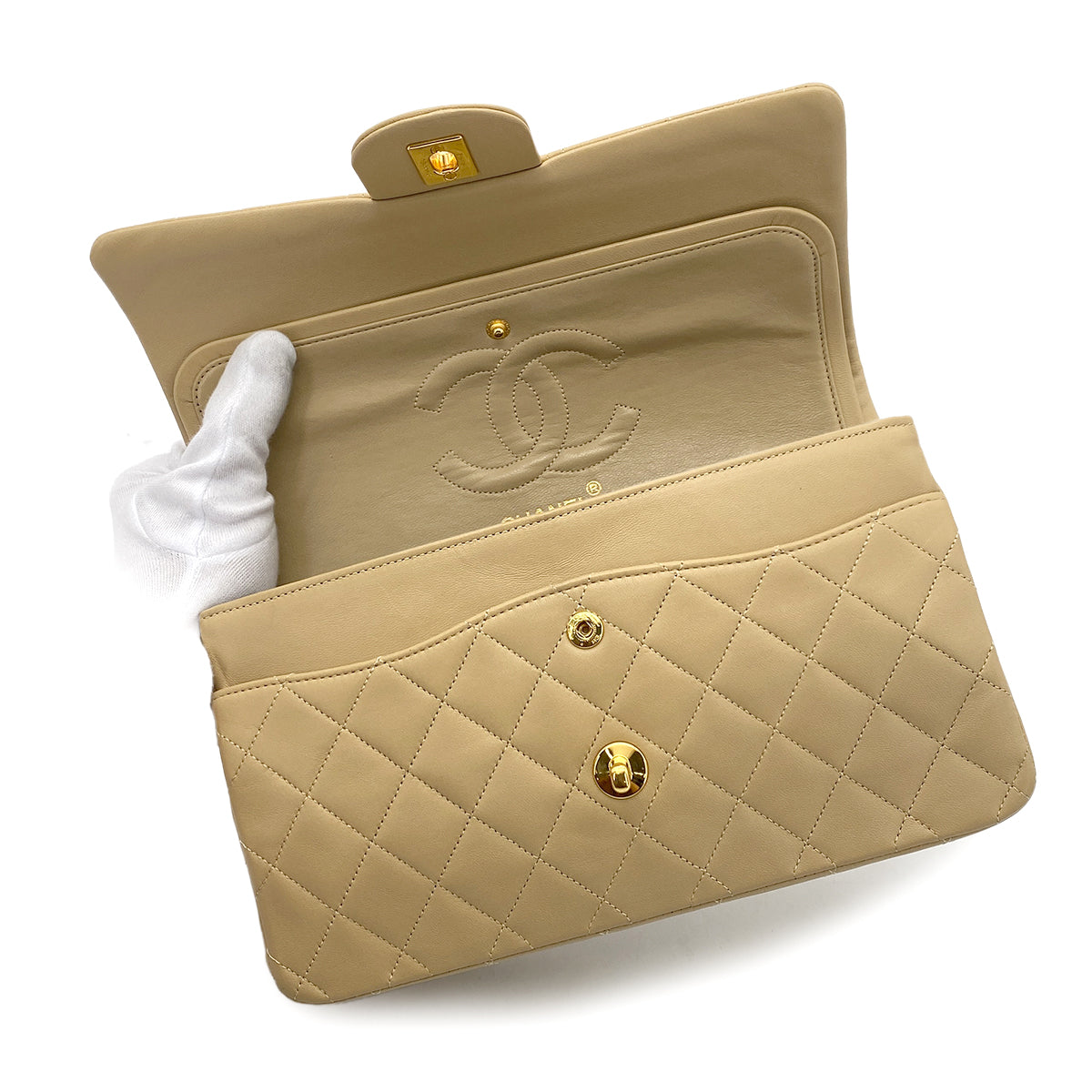 CHANEL CLASSIC FLAP MEDIUM CHAIN SHOULDER BAG BEIGE LAMB SKIN 90251834
