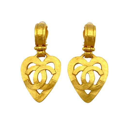 CHANEL VINTAGE EARRINGS HEART COCOMARK ACCESSORY 95P 90251851