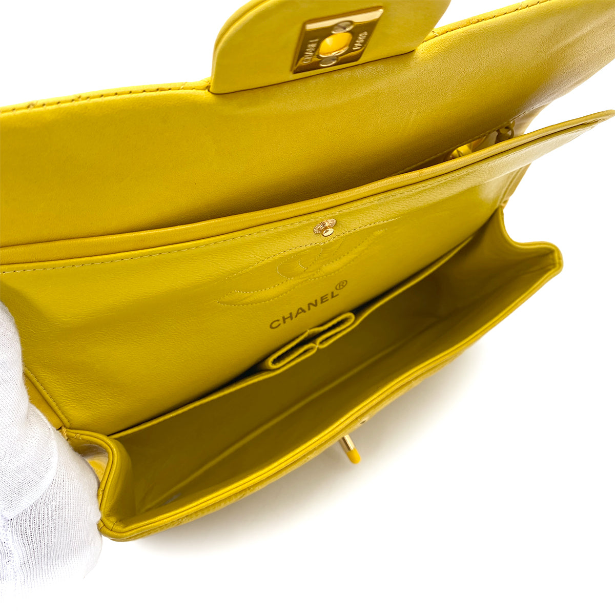 CHANEL VINTAGE CLASSIC FLAP MEDIUM CHAIN SHOULDER BAG YELLOW LAMB SKIN 90252985