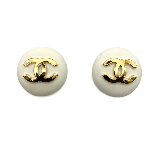 CHANEL VINTAGE EARRINGS ROUND COCOMARK WHITE ACCESSORY 24 90253904