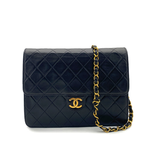 CHANEL VINTAGE MATELASSE PUSH LOCK CHAIN SHOULDER BAG BLACK LAMB SKIN 90255397