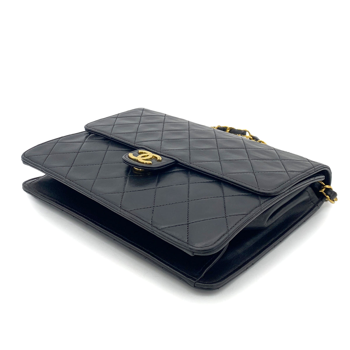 CHANEL VINTAGE MATELASSE PUSH LOCK CHAIN SHOULDER BAG BLACK LAMB SKIN 90255397