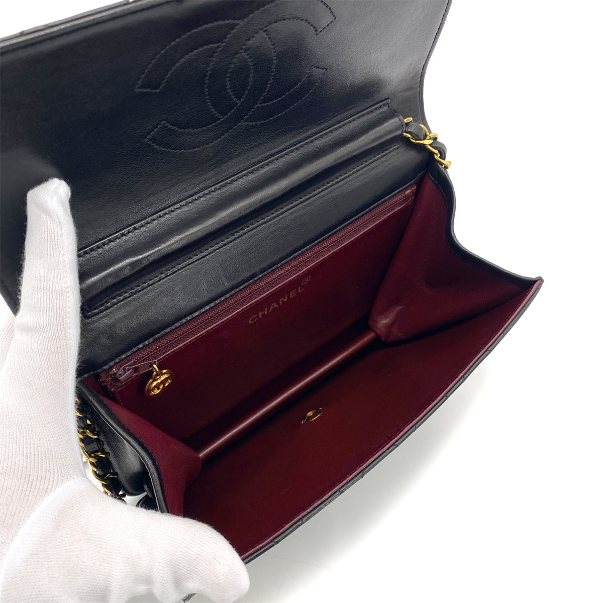 CHANEL VINTAGE MATELASSE PUSH LOCK CHAIN SHOULDER BAG BLACK LAMB SKIN 90255397