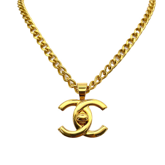 CHANEL VINTAGE NECKLACE COCOMARK TURN LOCK ACCESSORY 96P 90255418