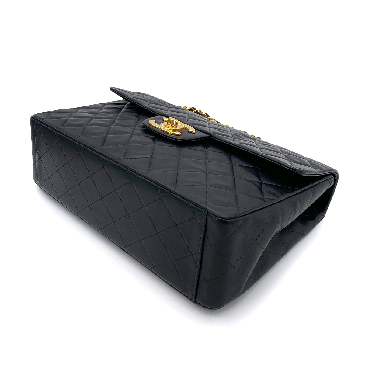 CHANEL VINTAGE MAXI MATELASSE 34 CHAIN SHOULDER BAG BLACK LAMB SKIN 90255720