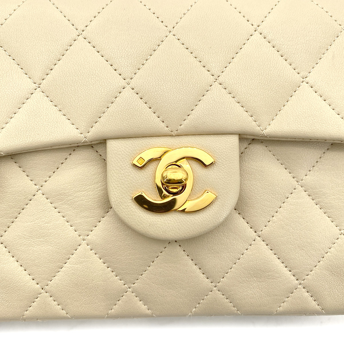 CHANEL VINTAGE MINI SQUARE 17 CHAIN SHOULDER BAG BEIGE LAMB SKIN 90256454