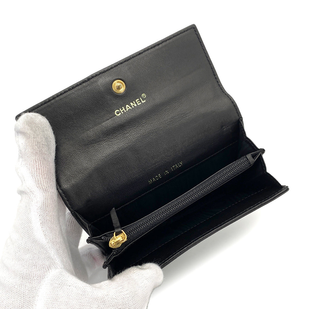 CHANEL VINTAGE CHOCOLATE BAR BIFOLD COMPACT WALLET BLACK LAMB SKIN 90256917