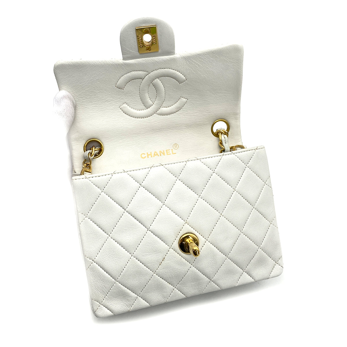CHANEL VINTAGE MINI SQUARE 17 CHAIN SHOULDER BAG WHITE LAMB SKIN 90258056