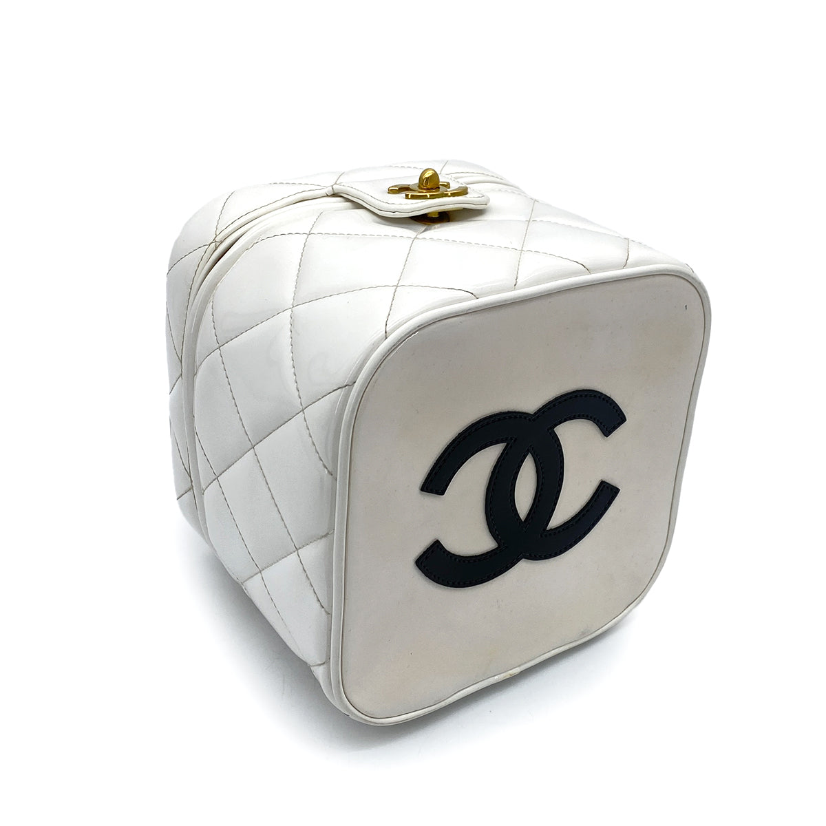 CHANEL VINTAGE VANITY HEART MIRROR HAND BAG WHITE ENAMEL 90258080