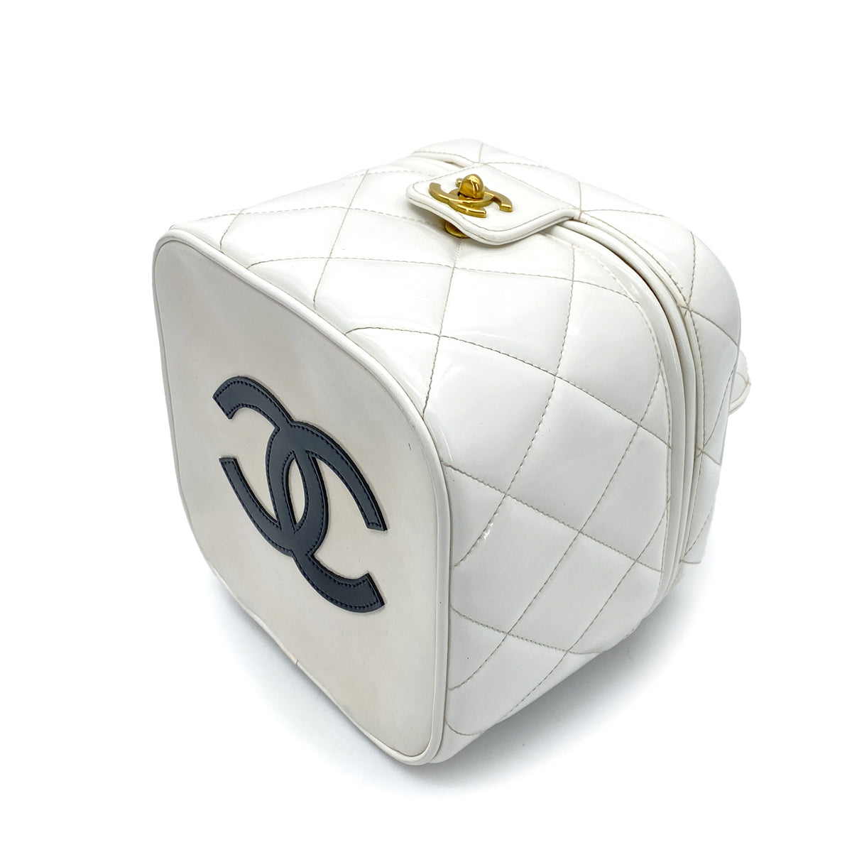 CHANEL VINTAGE VANITY HEART MIRROR HAND BAG WHITE ENAMEL 90258080