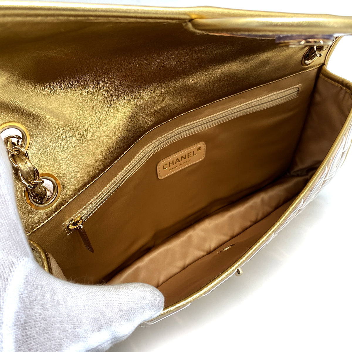 CHANEL VINTAGE ICE CUBE CHAIN SHOULDER BAG GOLD VINYL LAMB SKIN 90258815