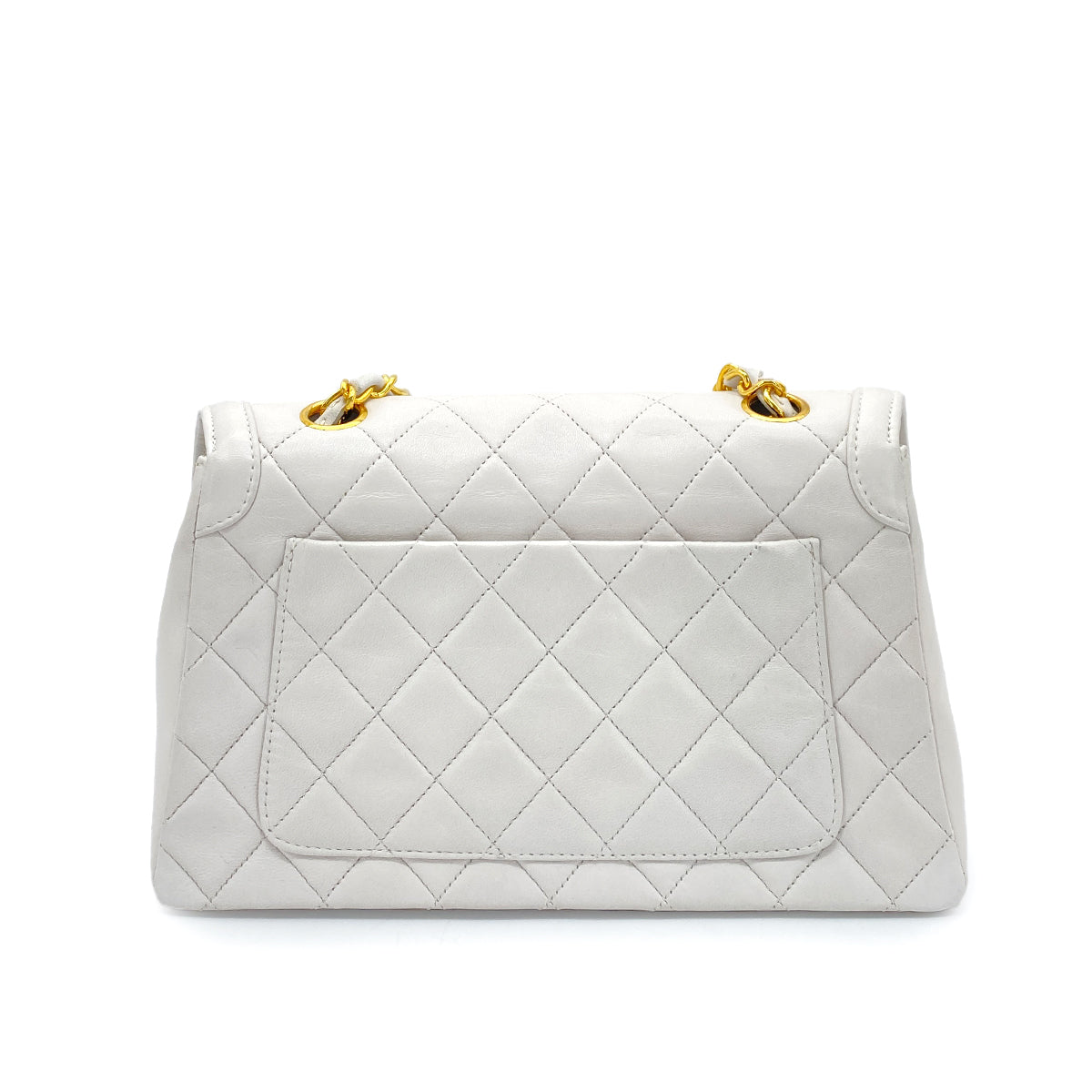 CHANEL VINTAGE MATELASSE CHAIN SHOULDER BAG WHITE LAMB SKIN 90258906
