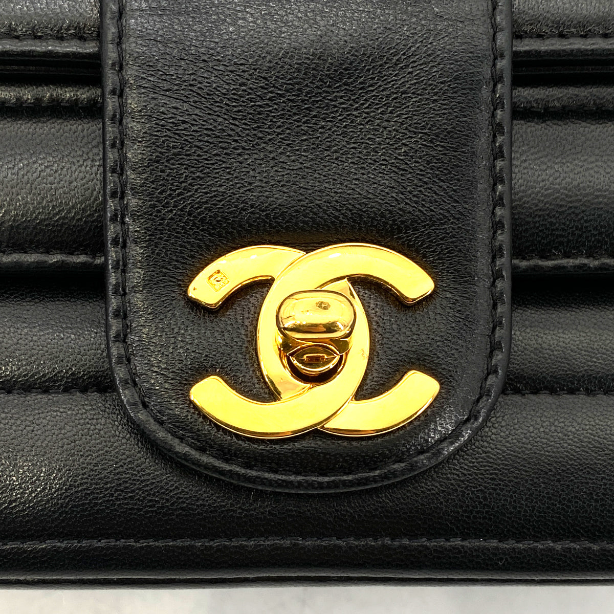 CHANEL VINTAGE MINI SQUARE SWALLOW CHAIN SHOULDER BAG BLACK LAMB SKIN 90259892