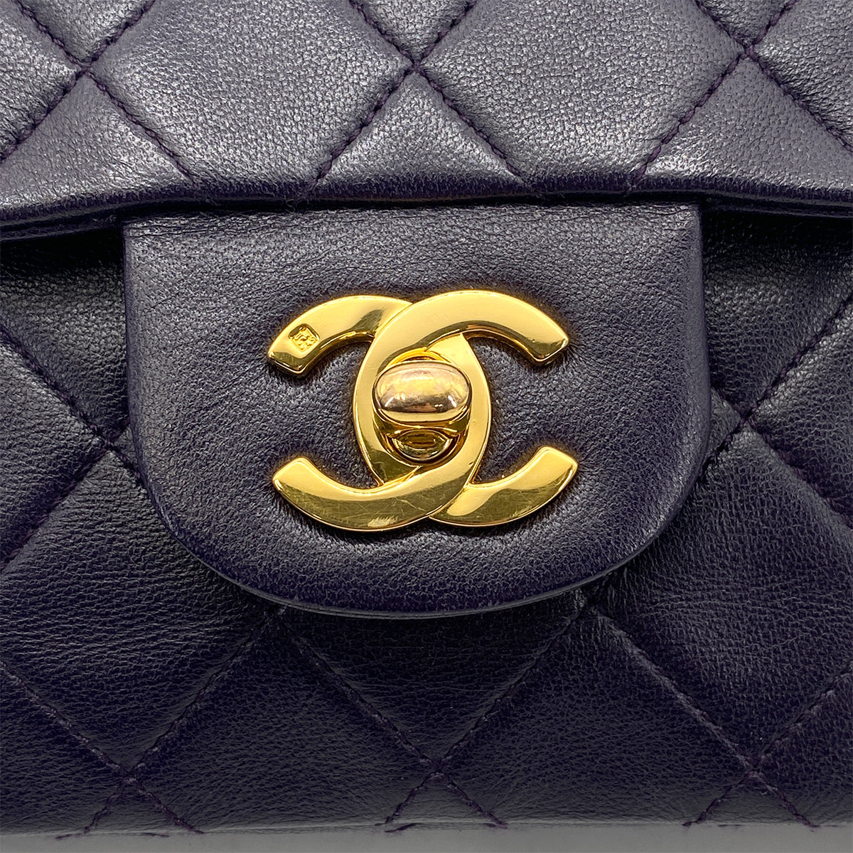 CHANEL VINTAGE CLASSIC FLAP SMALL CHAIN SHOULDER BAG PURPLE LAMB SKIN 90259893