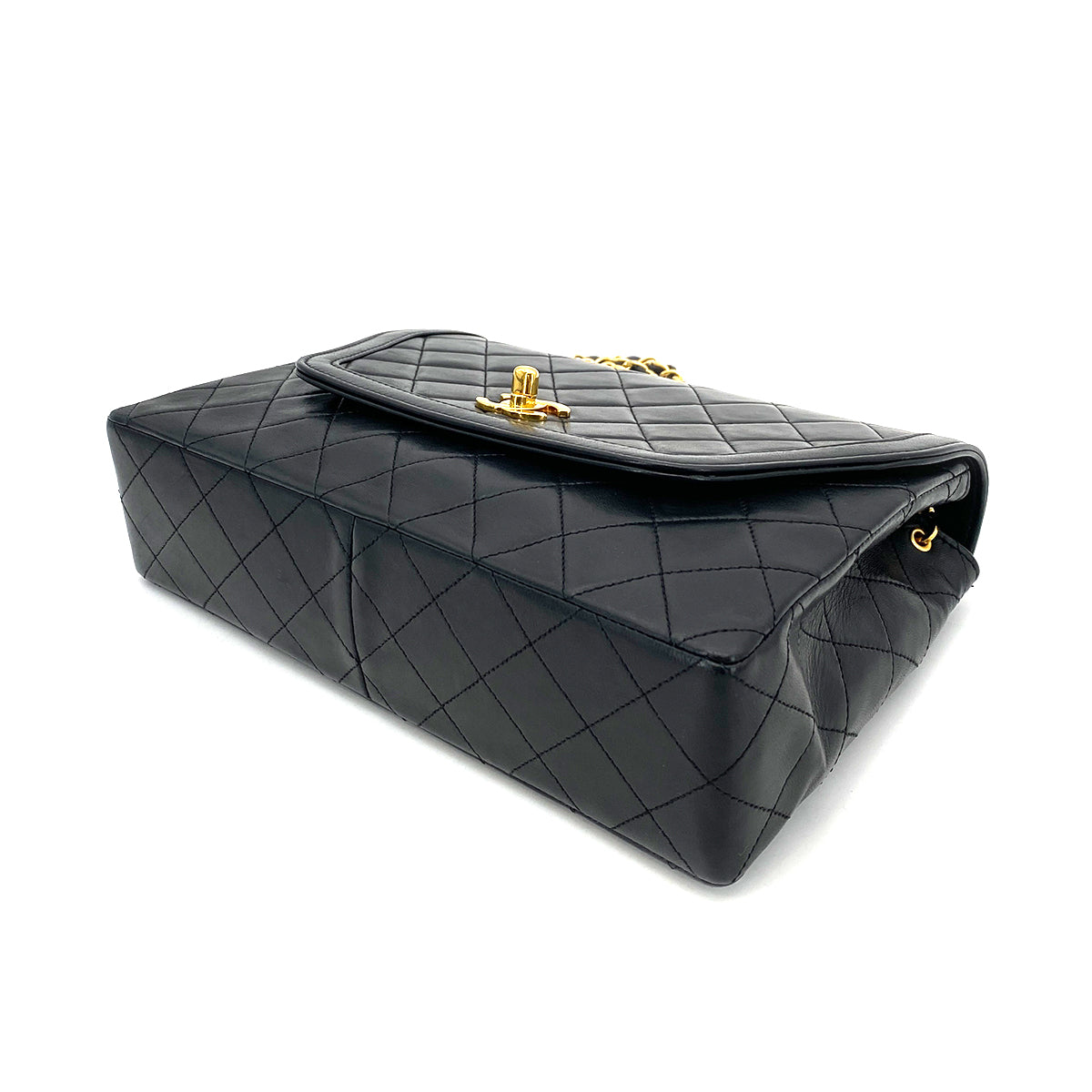 CHANEL VINTAGE TRAPEZOID CHAIN SHOULDER BAG BLACK LAMB SKIN 90260137