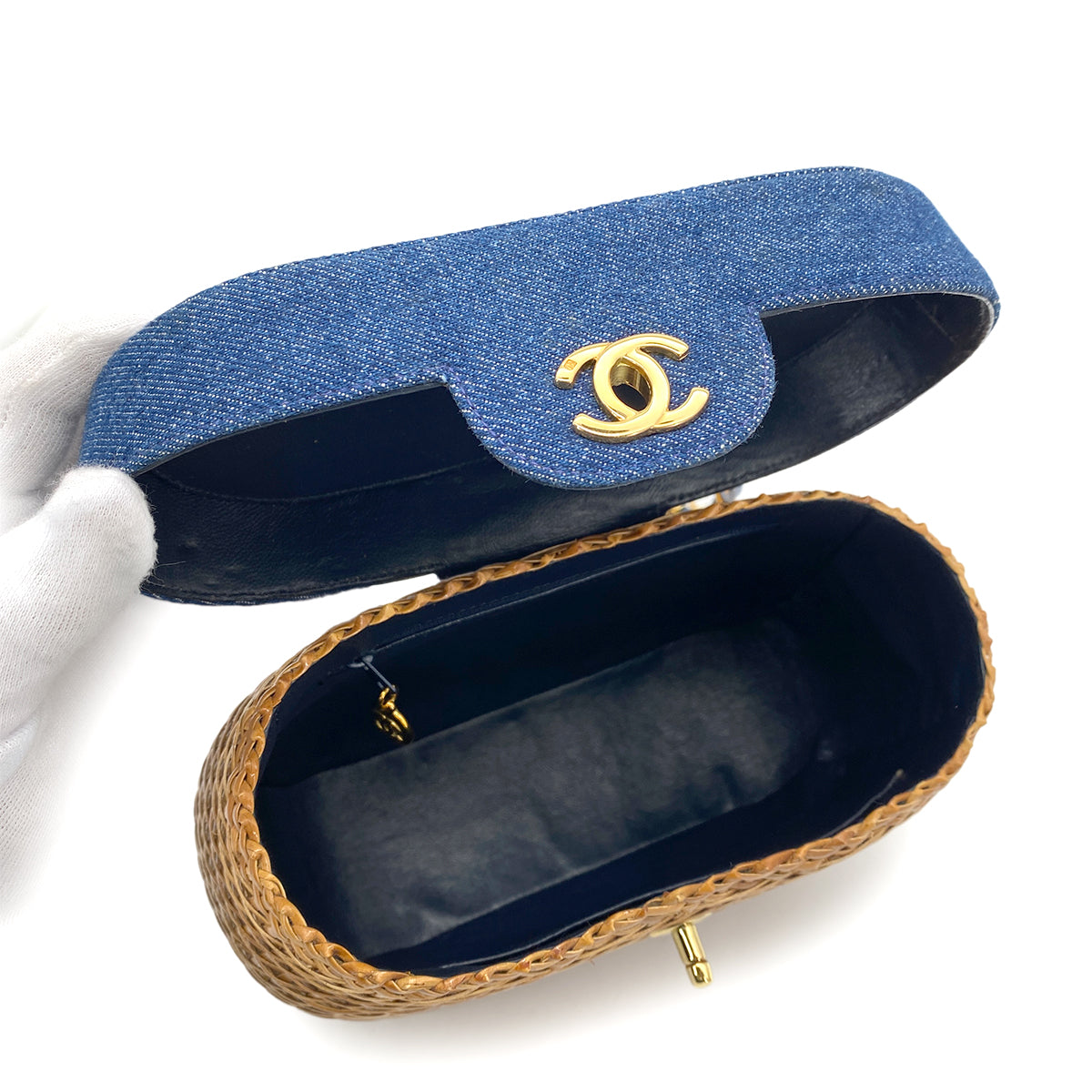 CHANEL VINTAGE CHAIN SHOULDER BAG BLUE BROWN DENIM STRAW 90260167