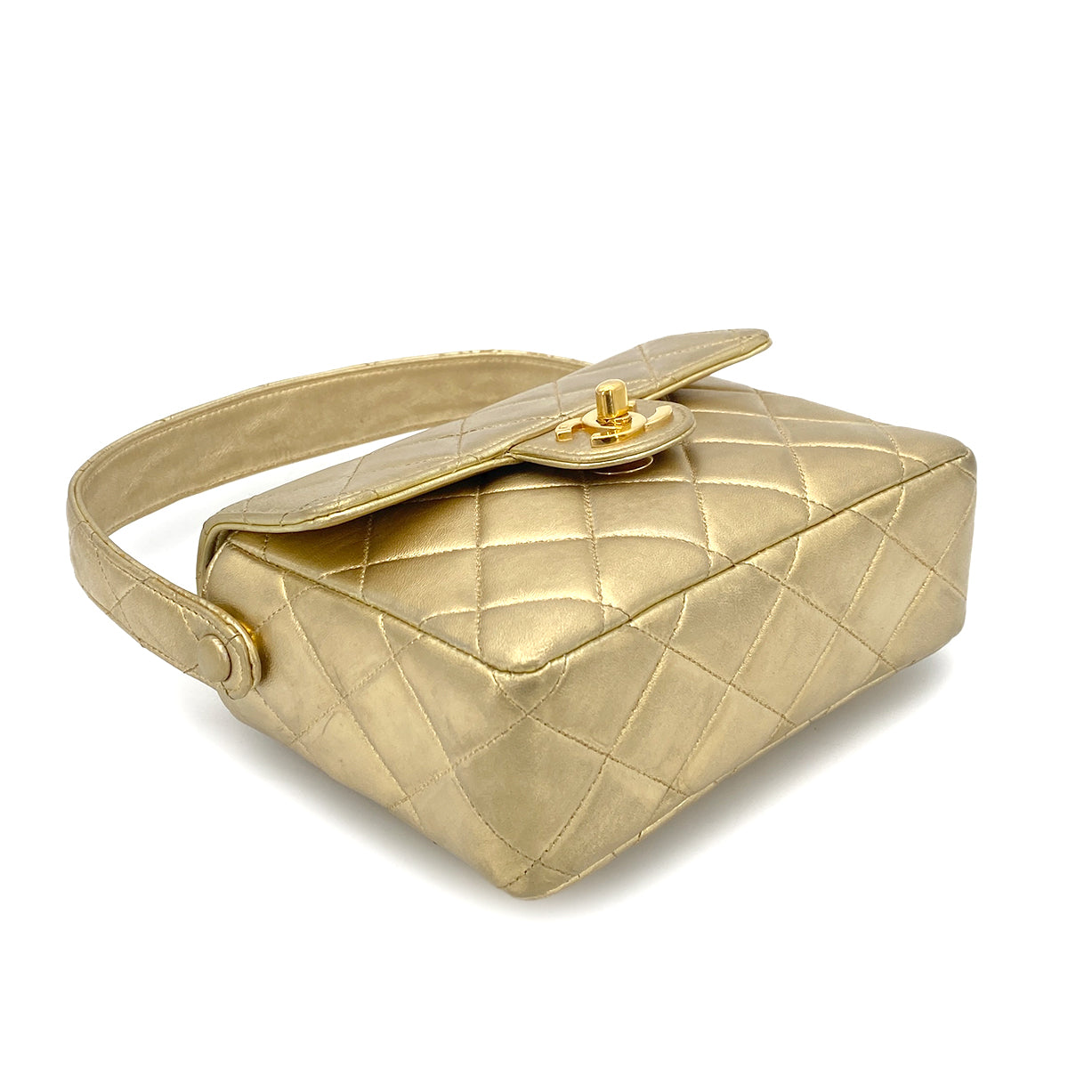 CHANEL VINTAGE MATELASSE HAND BAG GOLD LAMB SKIN 90260185