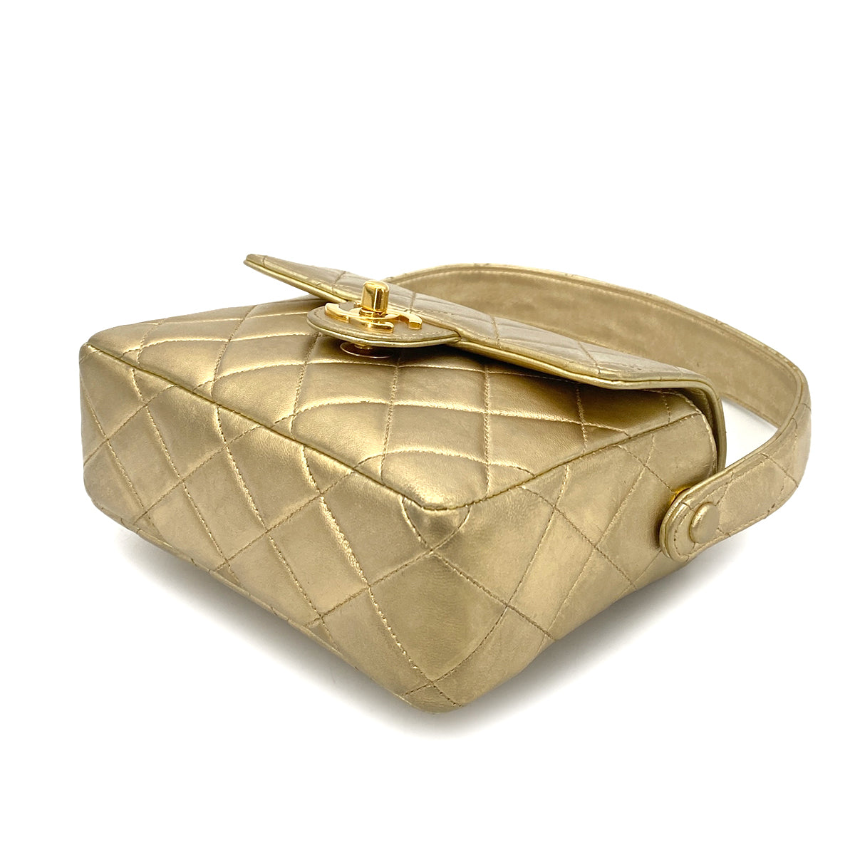 CHANEL VINTAGE MATELASSE HAND BAG GOLD LAMB SKIN 90260185