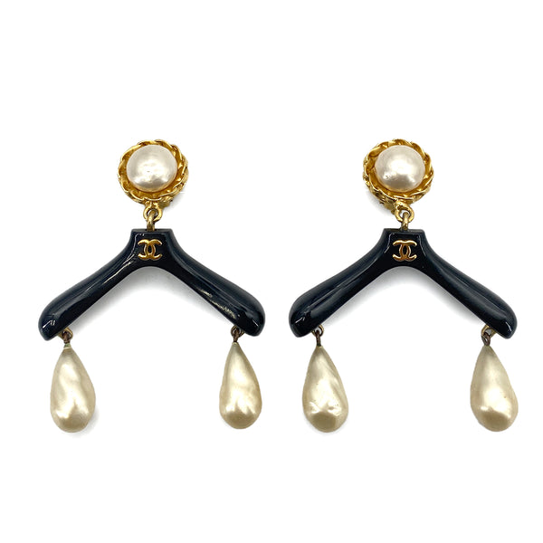 CHANEL VINTAGE EARRINGS HANGER MOTIF COCO MARK FAUX PEARL ACCESSORY 90260460 - PURPOSE