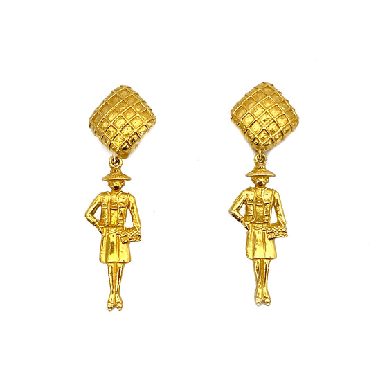 CHANEL VINTAGE EARRINGS MADEMOISELLE GOLD ACCESSORY 90261252
