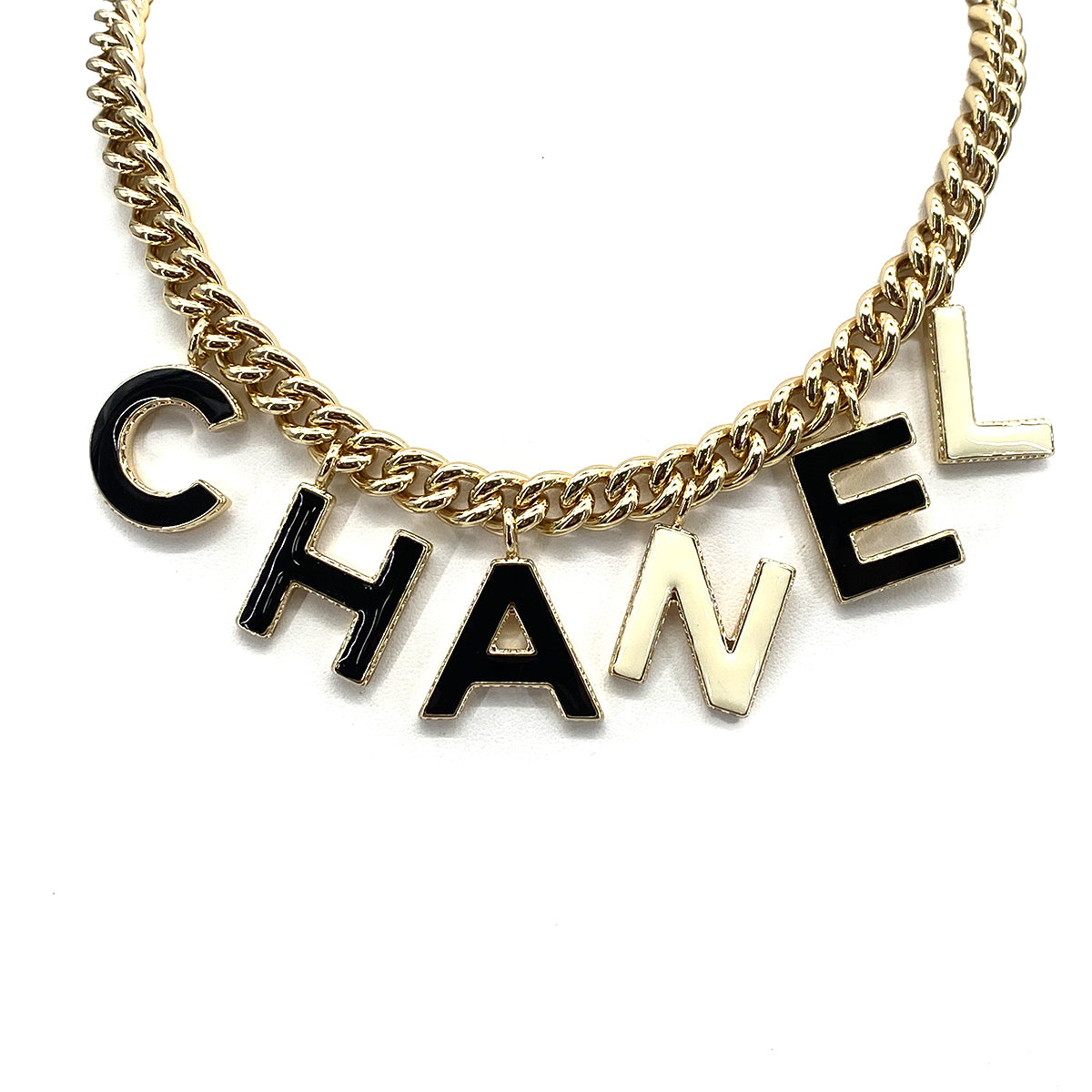 CHANEL NECKLACE LOGO CHARM ACCESSORY B22A 90261270